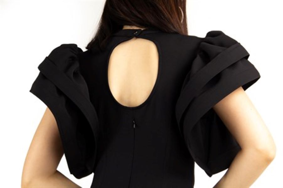 Ariana Wide sleeves Dress - Black